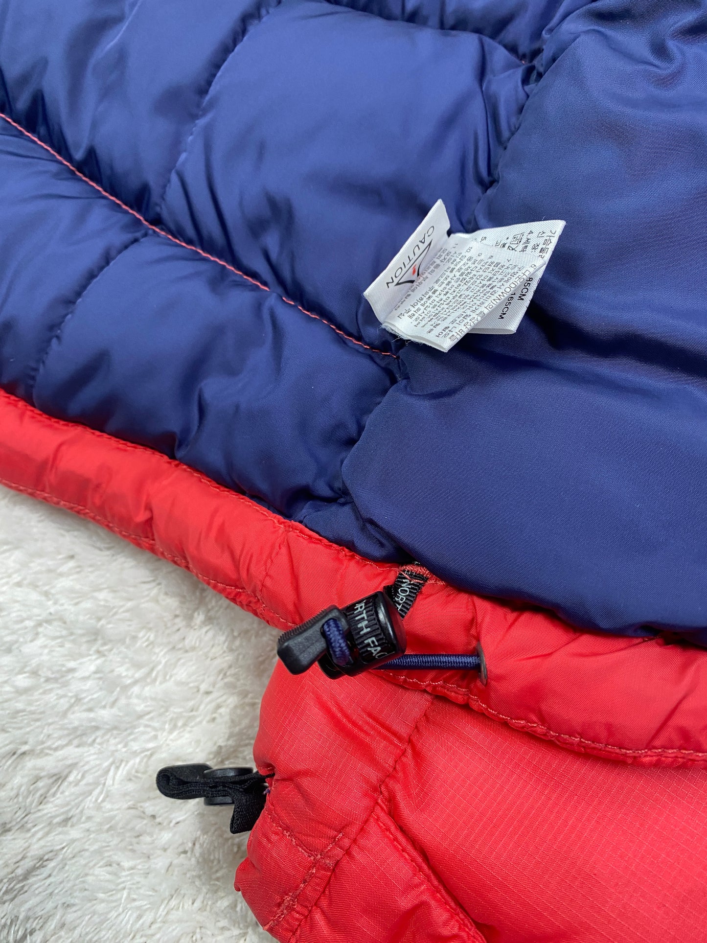 The North Face Puffer Daunen Jacke NUPTSE 700 Gr. M (95)