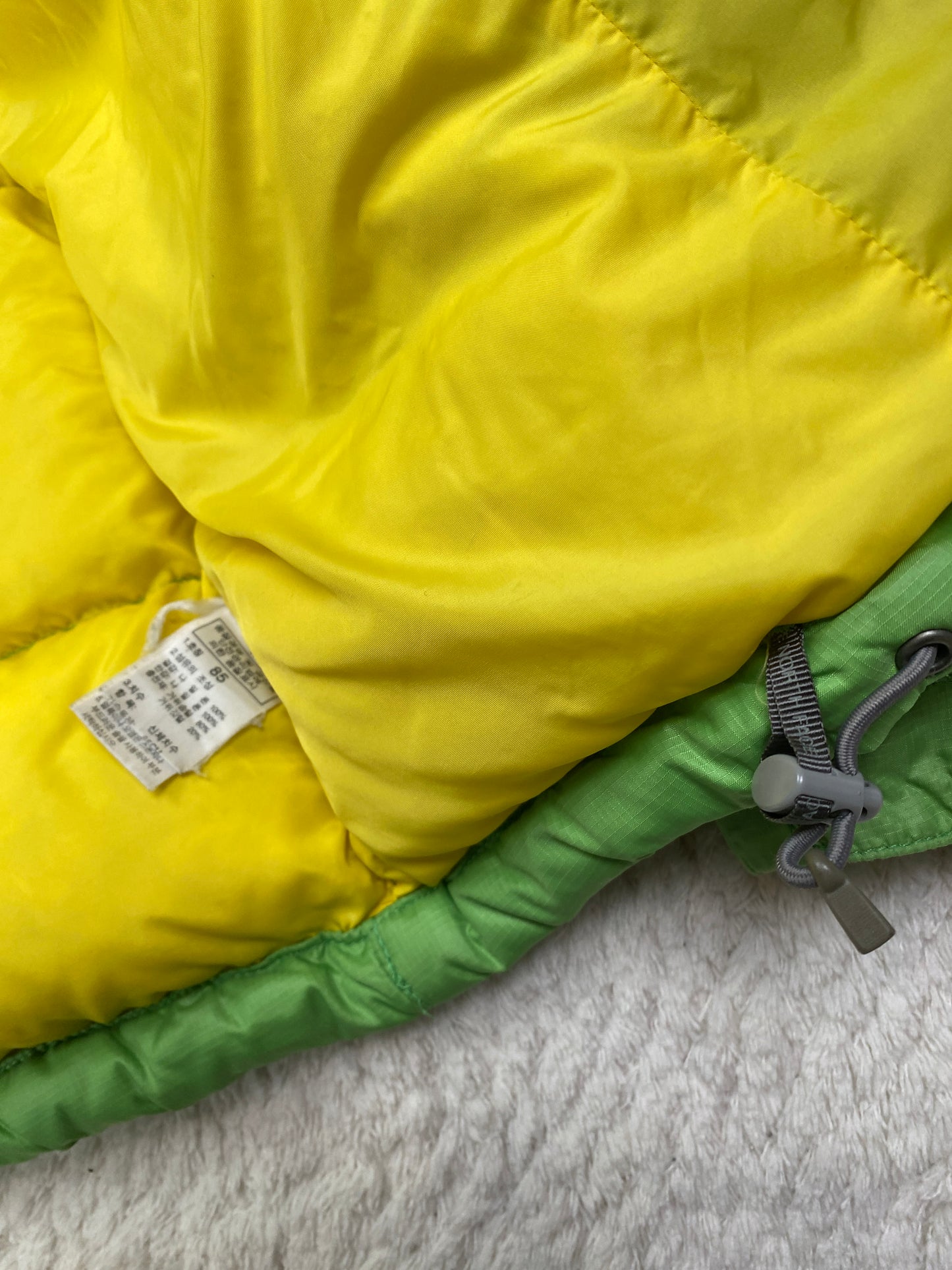 The North Face Puffer Daunen Jacke NUPTSE 700 Gr. M (85)
